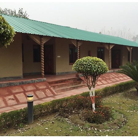 Dr. Sudha'S Ayurveda Otel Muzaffarnagar Dış mekan fotoğraf